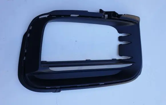 Porsche Cayenne (9Y0 9Y3) Front bumper lower grill 9Y0807795B
