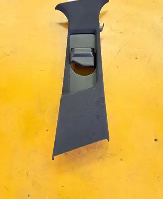 Mercedes-Benz E W212 (B) pillar trim (top) A2126900030