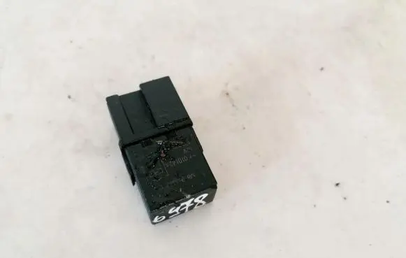 Mitsubishi Space Star Other relay mb95338211