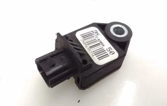 Toyota Avensis T270 Airbag deployment crash/impact sensor 8917302080