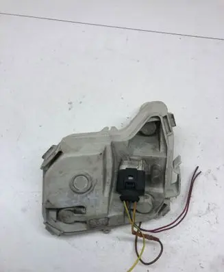 Audi A4 S4 B7 8E 8H Tail light bulb cover holder 484062