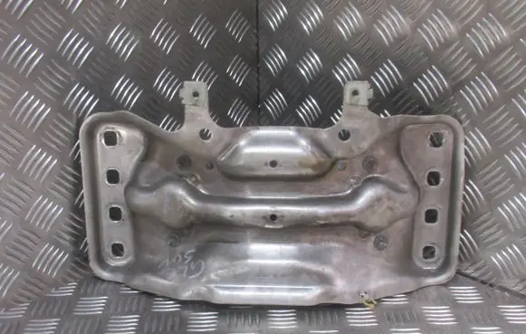 Mercedes-Benz E W213 Engine mount bracket A2132400300