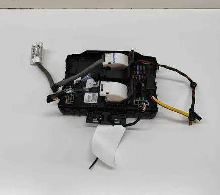 Ford Kuga III Central body control module F005V04498 RU5T15604BJGC