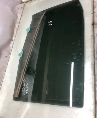 Nissan Juke II F16 Rear door window glass 43r005223