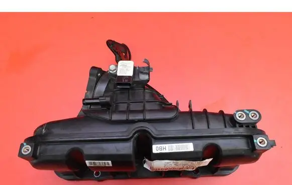 KIA Sportage Intake manifold 