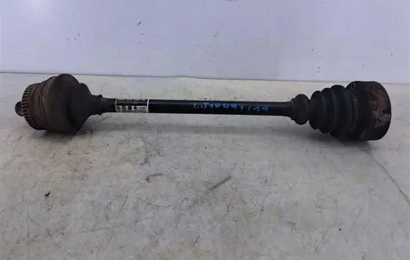 Volkswagen PASSAT B5.5 Rear driveshaft 8E0501203M