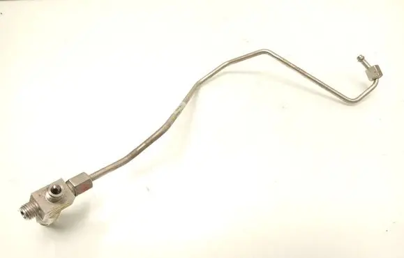 Volkswagen Golf VII Fuel pressure regulator 5Q0201529C 5Q0201883D