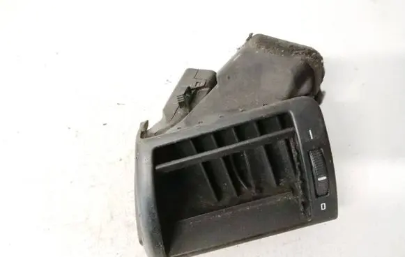 BMW 3 E46 Dash center air vent grill 64228361897 64.22-8361897