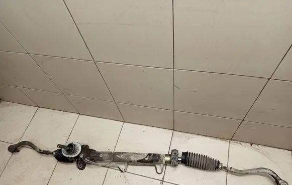 Volkswagen Sharan Steering rack 