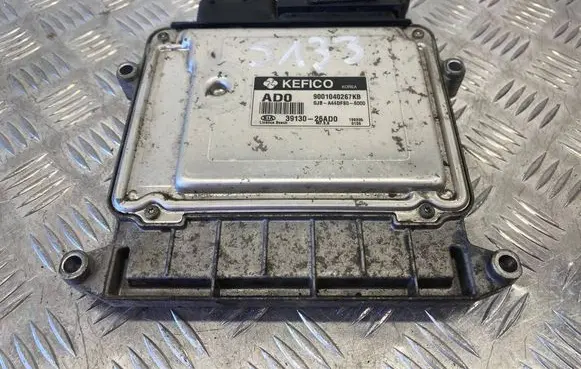 KIA Rio Engine control unit/module 3913026AD0 9001040267KB
