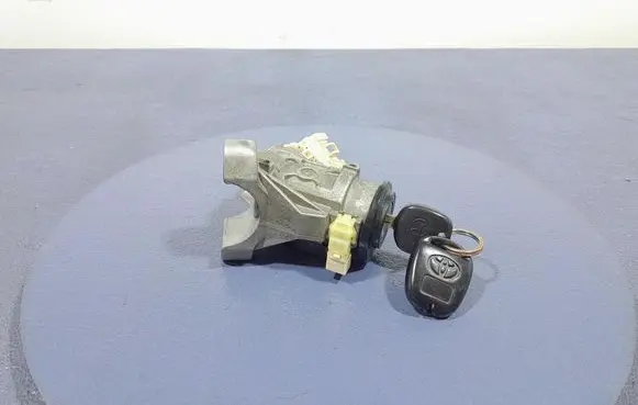 Toyota Yaris Ignition lock 8978371020