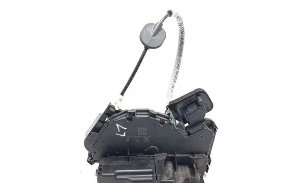 Volkswagen T-Roc Rear door lock 5TA839015D