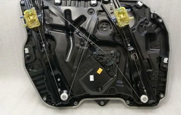 BMW X4 G02 Front door window regulator with motor 7431770