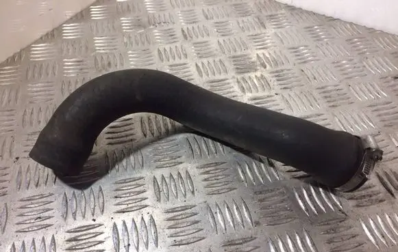 BMW 5 E34 Engine coolant pipe/hose 11532245708