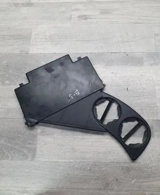 Volkswagen PASSAT B5 Cup holder 3B1858569 3B1858601