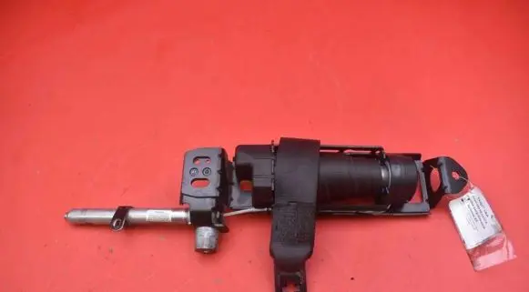 Volvo V50 Front seatbelt 6012243