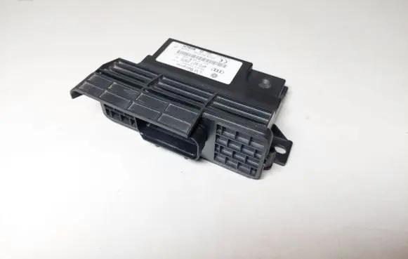 Audi Q7 4L Power management control unit 4F0907280E