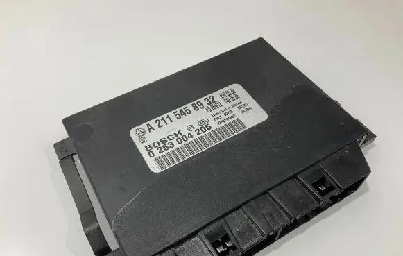 Mercedes-Benz E W211 Parking PDC control unit/module A2115458932 1039E01892 0263004205