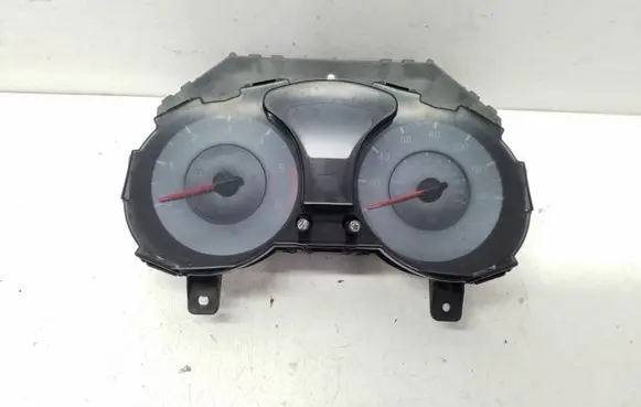 Nissan Juke I F15 Speedometer (instrument cluster)