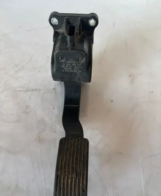 Mercedes-Benz Sprinter W906 Accelerator throttle pedal 0280755023 A05302 SGS0090012