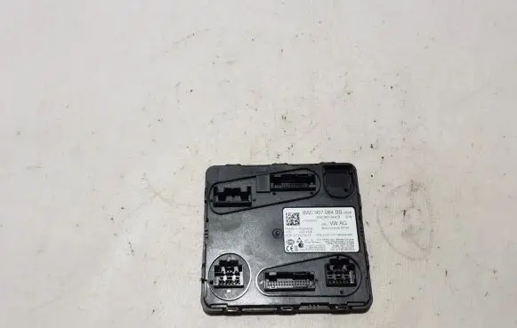 Audi A4 S4 B9 Comfort/convenience module 8W0907064BB