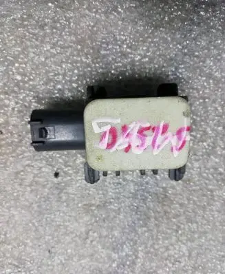 Mercedes-Benz ML W164 Airbag deployment crash/impact sensor 0038202826 402707 060706