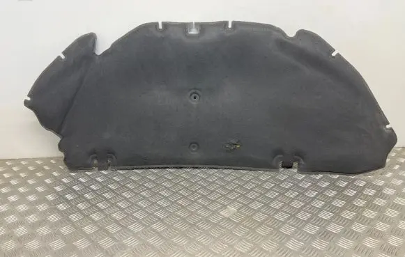 Citroen DS4 Engine bonnet/hood sound/heat insulation 