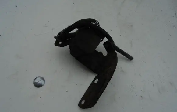 Headlight/headlamp level sensor