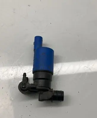 Volvo V60 Windscreen/windshield washer pump AV6113K082AA E23VB