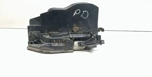 BMW X5 E70 Front door lock 7202146
