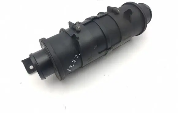 Intake resonator