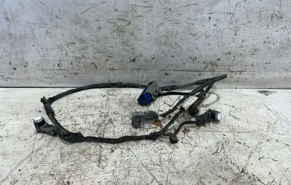 Opel Insignia A Parking sensor (PDC) wiring loom 13331420