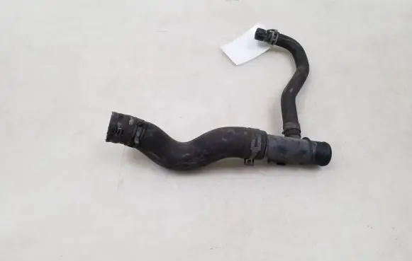Nissan Qashqai Engine coolant pipe/hose