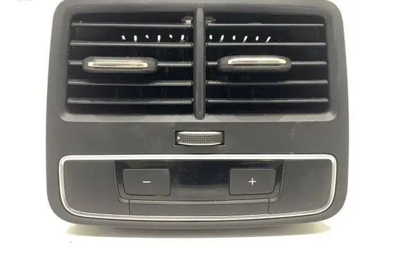 Rear air vent grill
