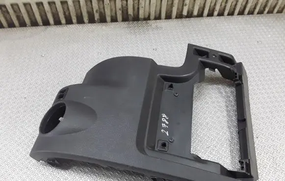 Volkswagen Golf Plus Dashboard lower bottom trim panel 5M1858210A