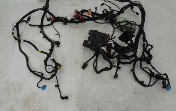 Peugeot 308 BSM Control unit 9808035980