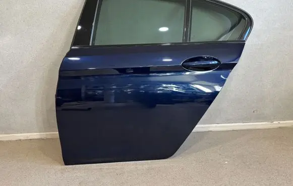 BMW 5 G30 G31 Rear door