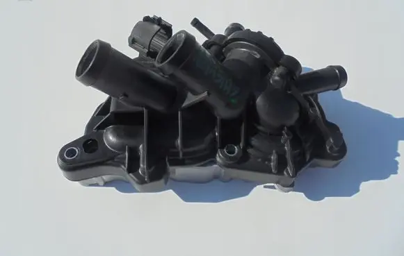 Seat Arona Electric auxiliary coolant/water pump 04E121121K