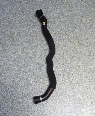 BMW 5 G30 G31 Engine coolant pipe/hose 8573233
