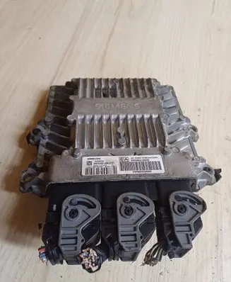 Peugeot 407 Engine control unit/module 9662148080 5WS40319ET 9655534080