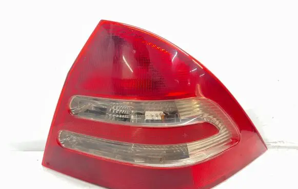 Mercedes-Benz C W203 Rear/tail lights 2038200264