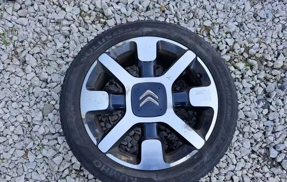 Citroen C4 Cactus R17 alloy rim 9800494077