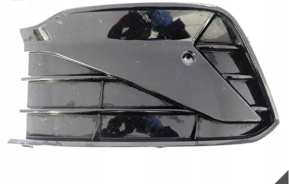 Volkswagen Golf VIII Front bumper lower grill 5H0853665H