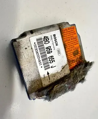 Audi A6 S6 C5 4B Airbag control unit/module 4B0959655J 00308000485S