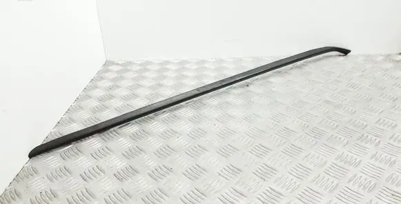 Volkswagen Sharan Windshield trim 7N0854327EC