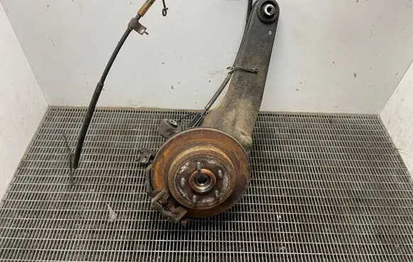 Ford Explorer Rear wheel hub spindle/knuckle 6L245B730AJ A31LJ