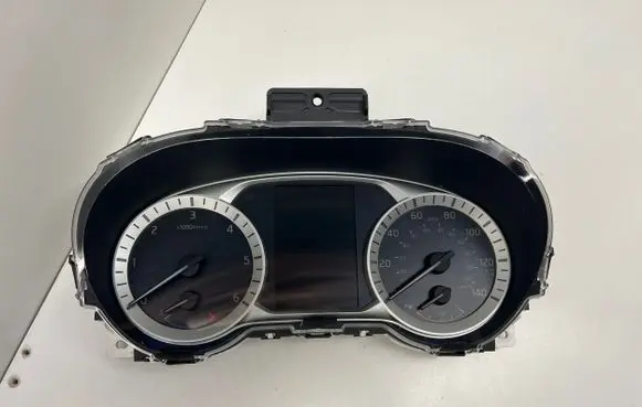 Nissan Navara D23 Speedometer (instrument cluster) 5JU3A