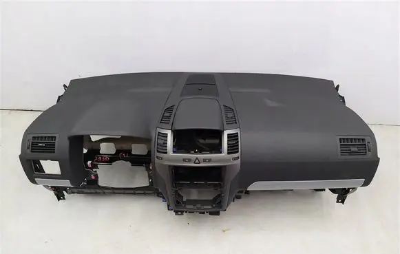 Opel Zafira B Dashboard 13206043