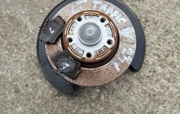 Renault Trafic III (X82) Stub axle 