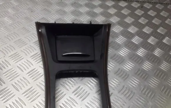 Mercedes-Benz A W169 Gear shifter surround trim plastic A16968039